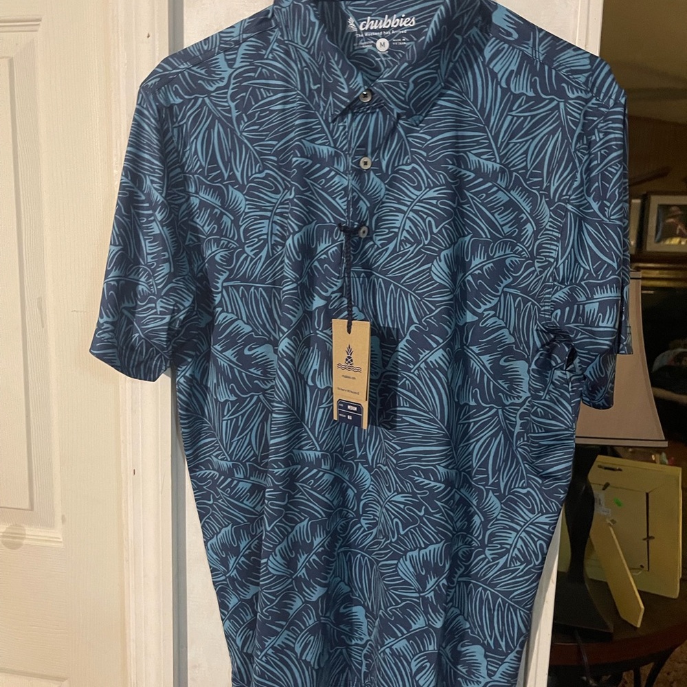 Chubbies Men's Tropical Blue Pattern Shirt